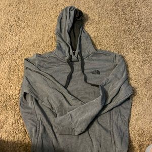 Women’s XL The Northface pull over